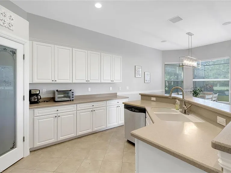 6757 Bent Grass Dr — Photo 9
