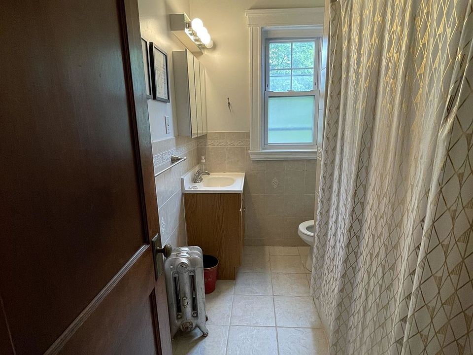158 Magazine #36 Cambridge Shared Unit Photo 5