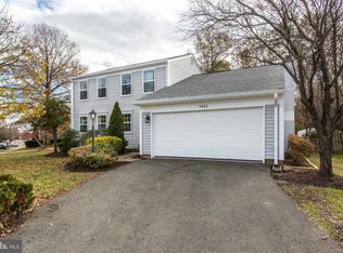 11403 Delsignore Dr, Fairfax, VA 22030