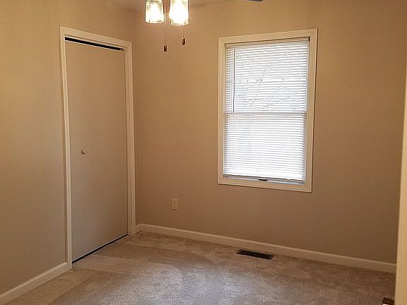 5th image of 18283 Migro Ln