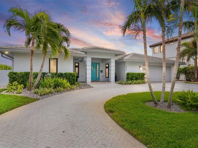 2066 Illinois Ave NE, Saint Petersburg, FL, 33703