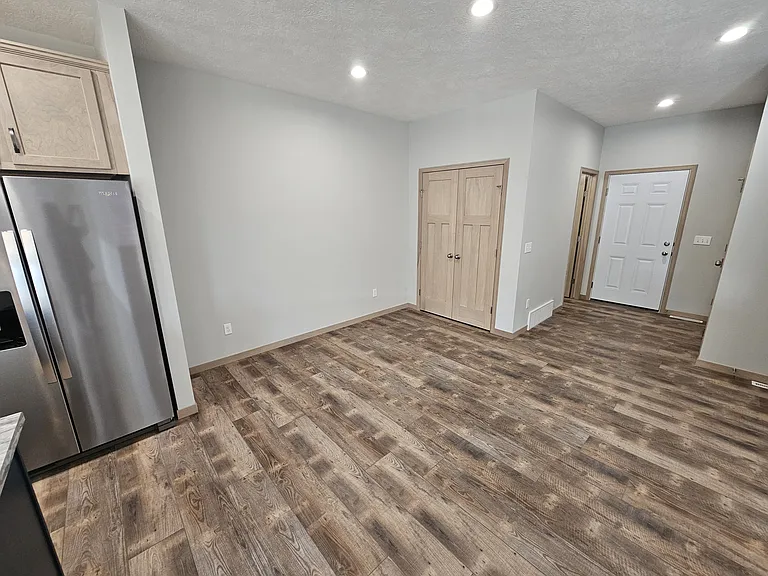 Tunis Drive Townhomes — Photo 49