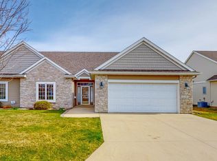 2443 Coral Ridge Pl NE, Rochester, MN 55906