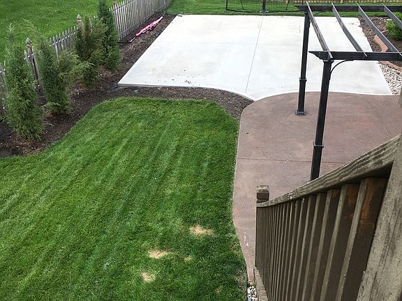 4th image of 7608 Pheasant Ct