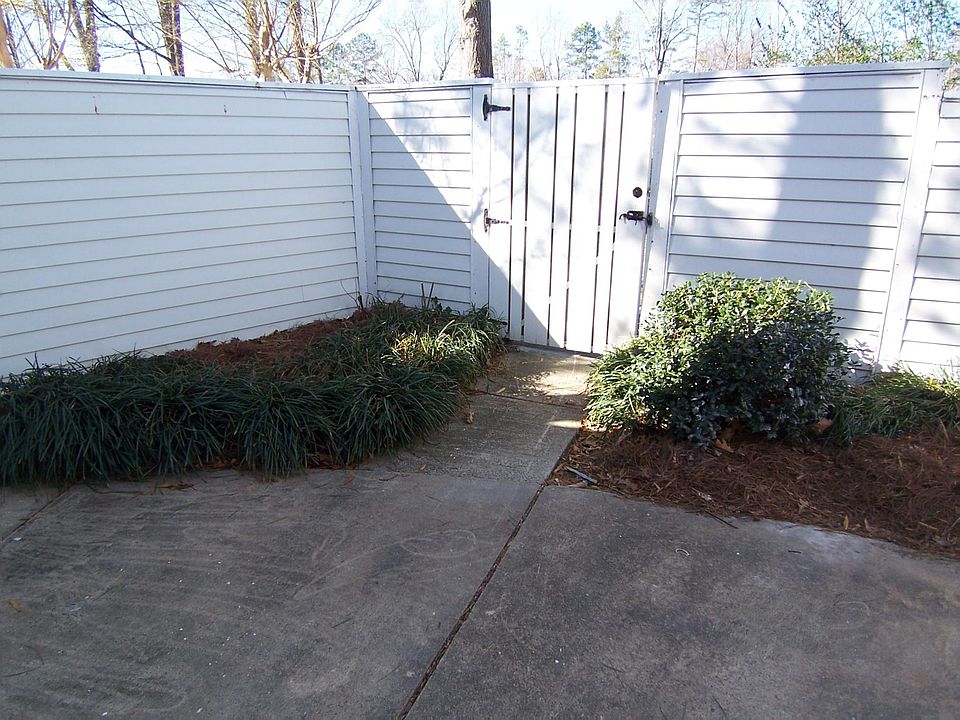 1st image of 7125 Stonington Ln #7125