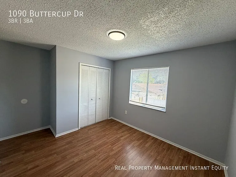 1090 Buttercup Dr — Photo 15