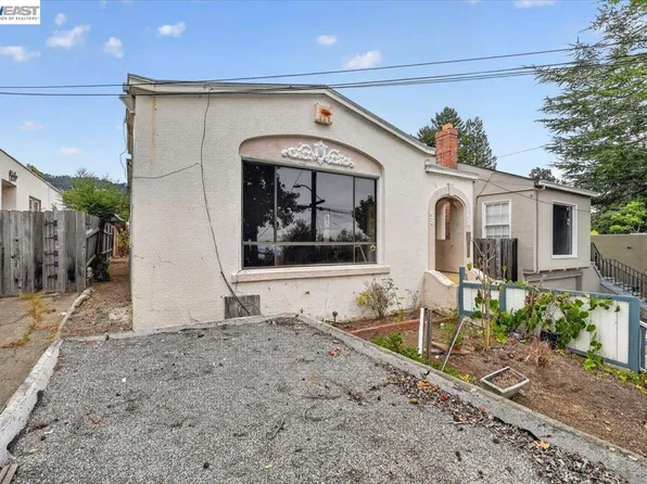 3148 California St, Oakland, CA 94602