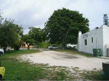 2nd image of 50 NW 31st St