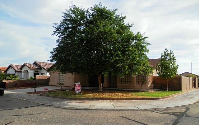 1st image of 1205 N Cabello Ave