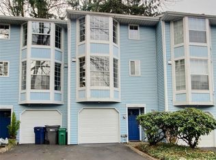 10233 NE 129th Ln #8, Kirkland, WA