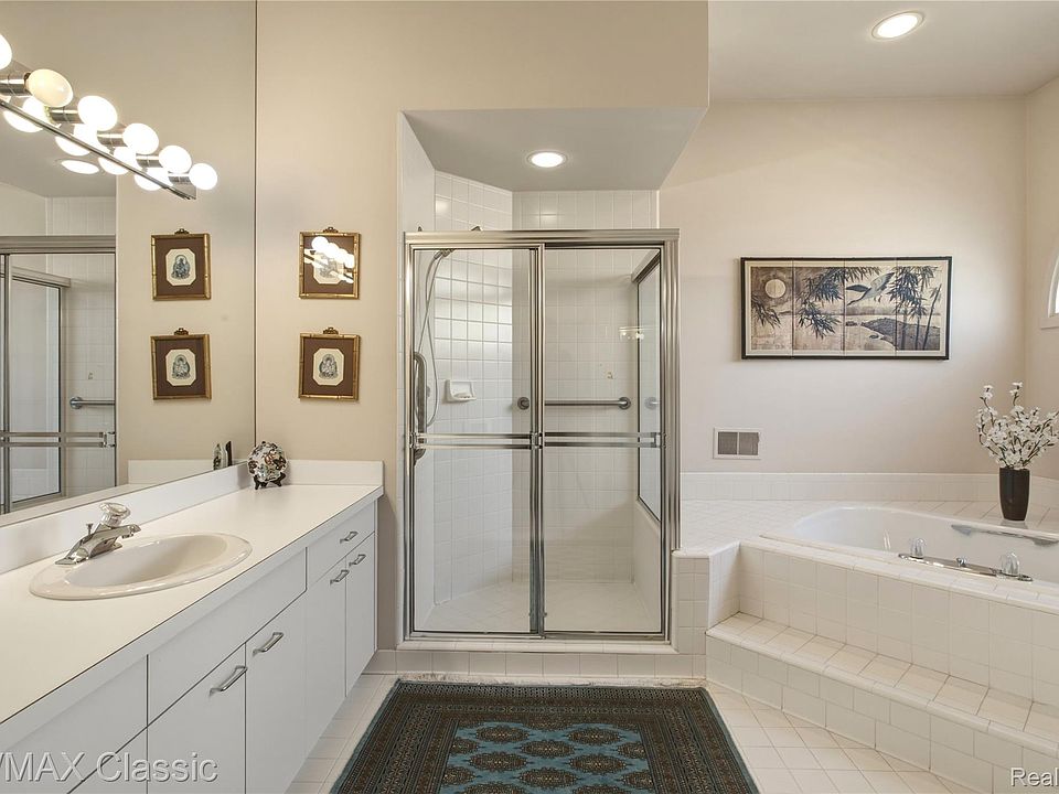 5150 Oakbrooke Dr #11, photo 30