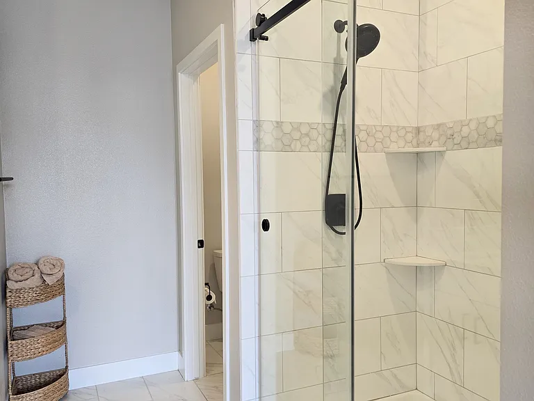 1488 W Sunrise Ln — Photo 30