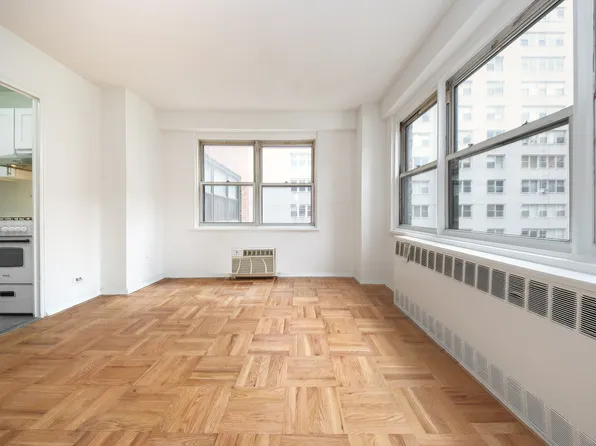 166 East 35th Street 9A image 31 of 32