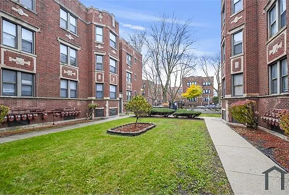 7527 S Kingston Ave #1E — Photo 10