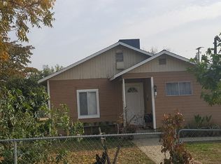 955 W Inyo Ave, Tulare, CA 93274