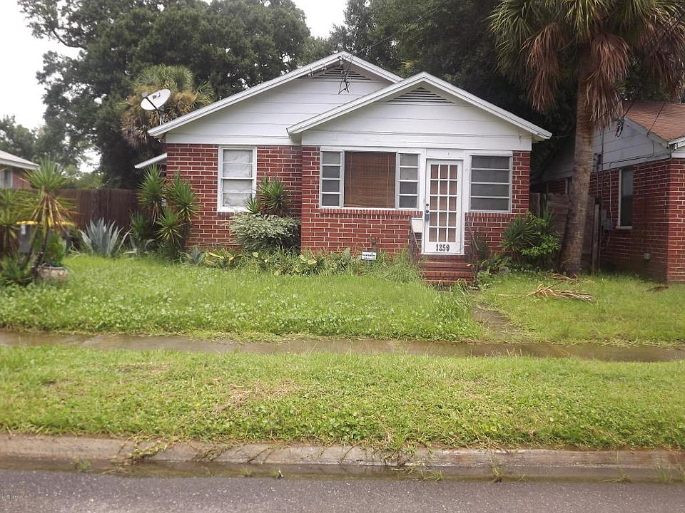 1st image of 1359 W 9th St