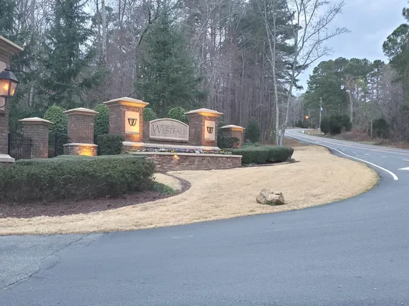 43 Raven Ridge Ct, Chapel Hill, NC 27517