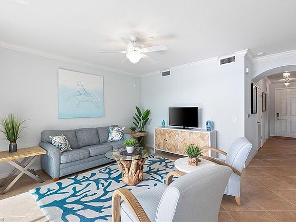 5th image of 9560 Trevi CT #4827