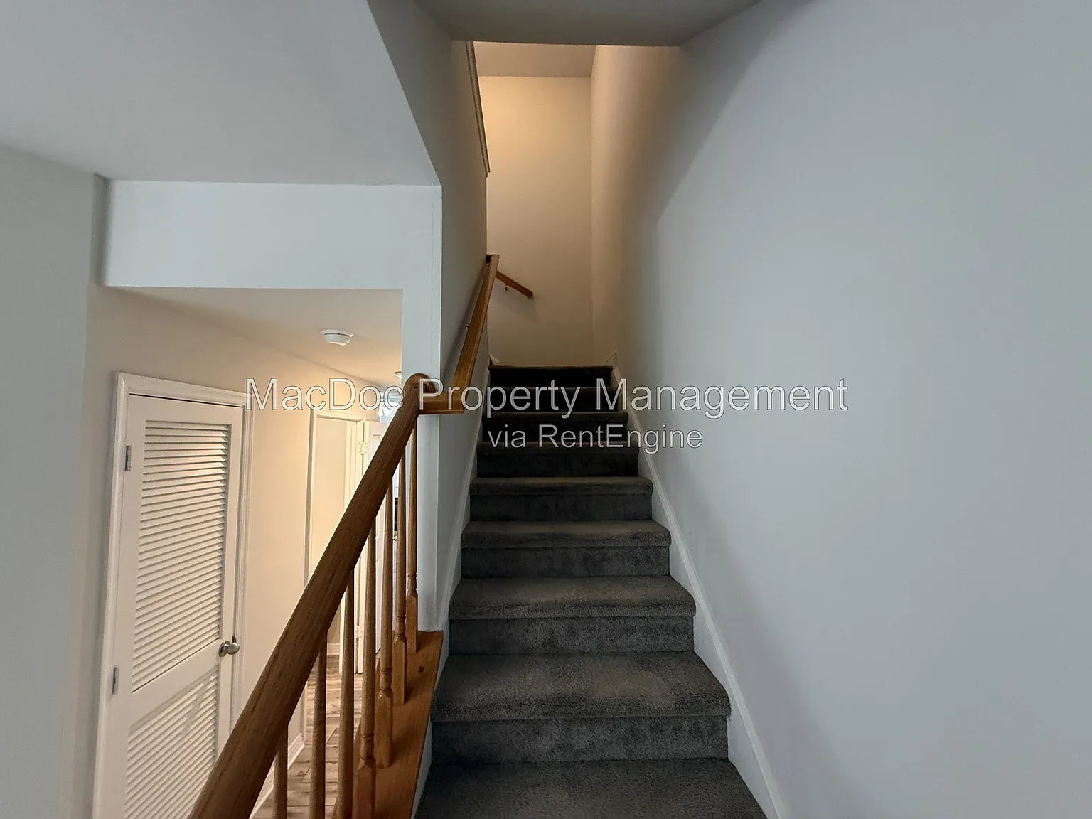3 bed, 2.5 bath, 1452 sqft, $2,245 — Photo 3