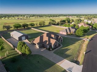13201 SW 41st St, Yukon, OK 73099