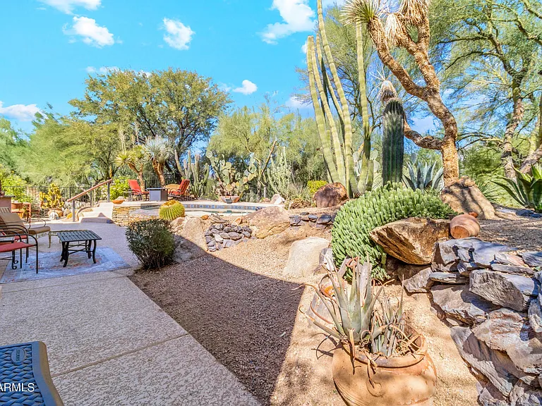6012 E Rancho Manana Blvd — Photo 3