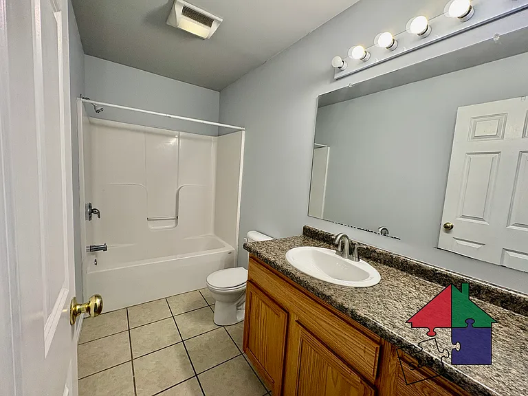 4 Green St #103 — Photo 18