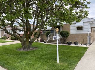7712 W Winona St, Norridge, IL