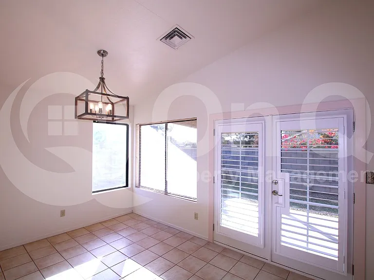 4725 E Brown Rd #8 — Photo 5