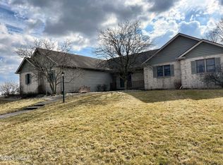 6412 Van Horn Rd, Convoy, OH 45832