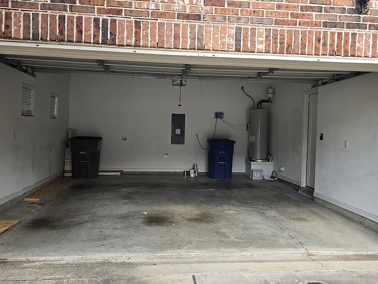 2 Car Garage