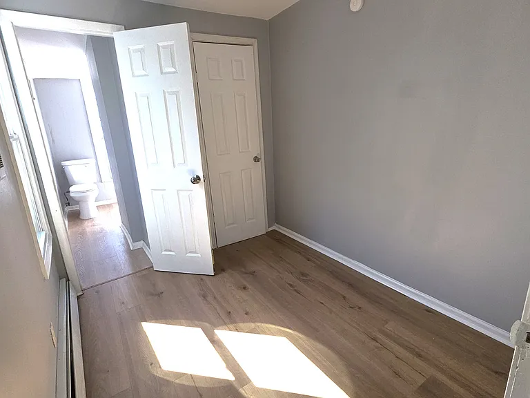 626 Eisenbrown St — Photo 8