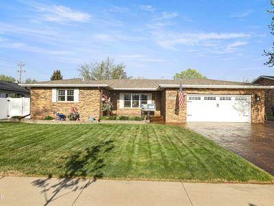 1805 University Ave, Williston, ND, 58801