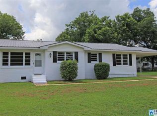 1404 Lee Ave, Oxford, AL 36203