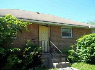 2417 W Riverview Ave, Dayton, OH 45402