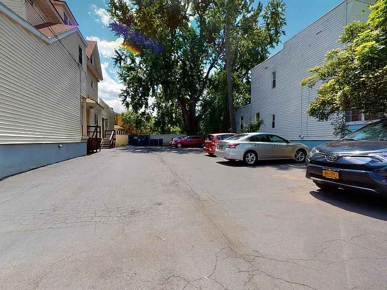 420 Delaware Ave #5 — Photo 22