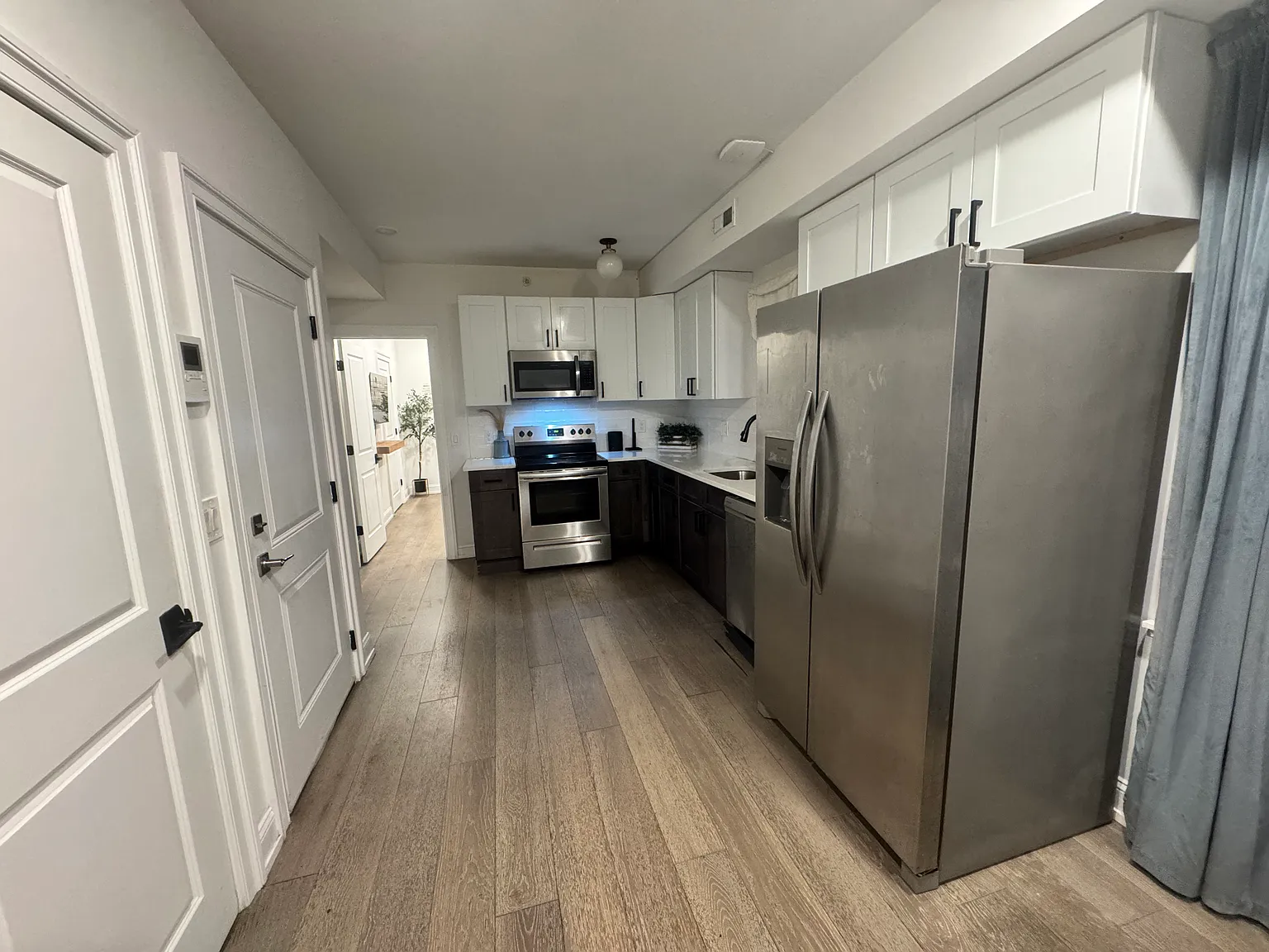 2 bed, $1,850 — Photo 2