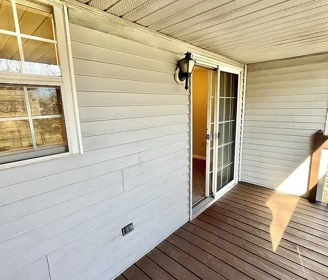 Kimes Rd — Photo 24