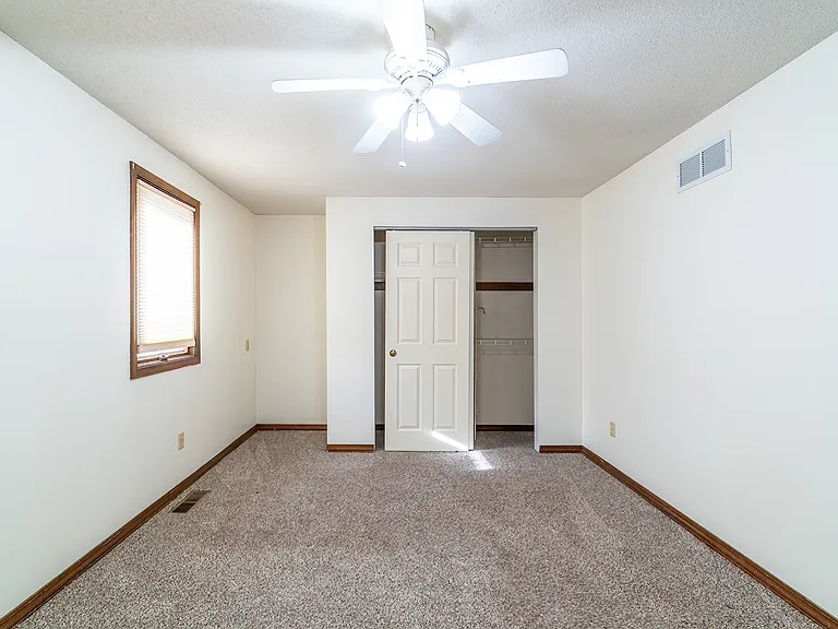 6221 Highgate Pl — Photo 31