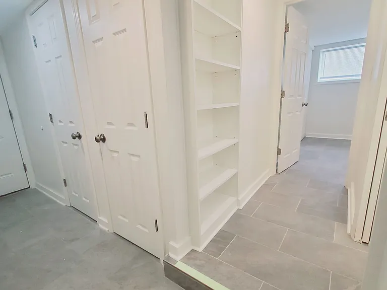 47 Lindale St #B — Photo 7