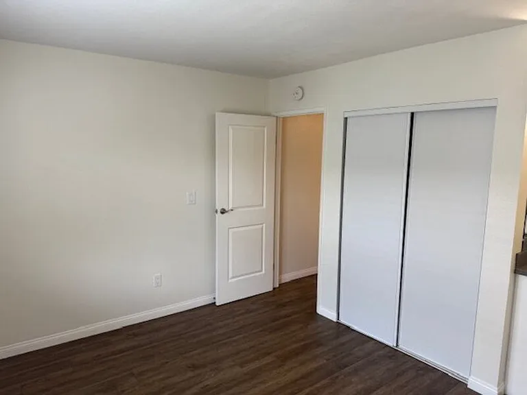 4674 Bancroft St #8 — Photo 11