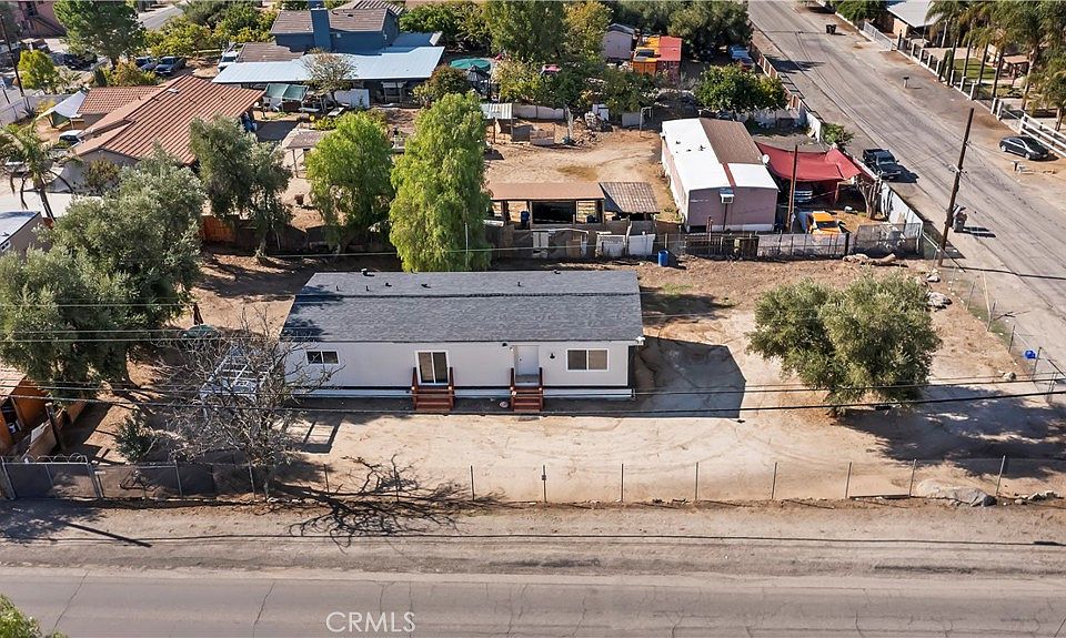 21990 Markham St, Perris, CA 92570 Zillow