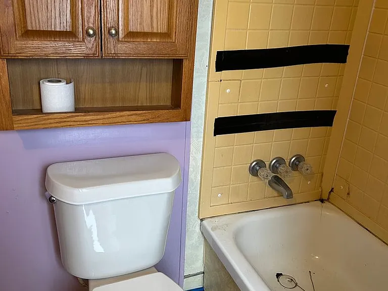 23765 Lawrence Ave — Photo 18