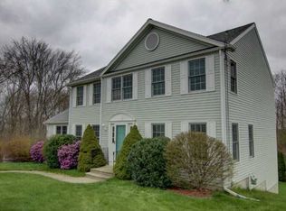 7 Hereford Dr, Cumberland, RI 02864