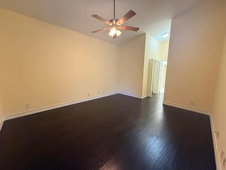 10372 Old Winston Ct — Photo 7