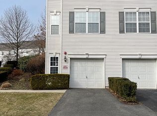 596 Hartford Dr, Nutley, NJ 07110