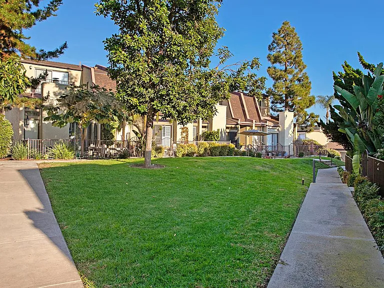7319 Alicante Rd #C — Photo 44