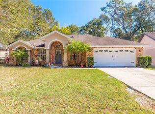 431 Secluded Oaks Trl, Deland, FL 32724