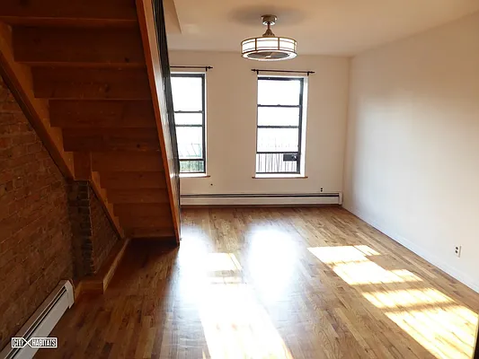 Rented by Citi Habitats | media 16