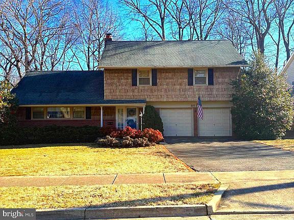 3rd image of 8517 Bound Brook Ln