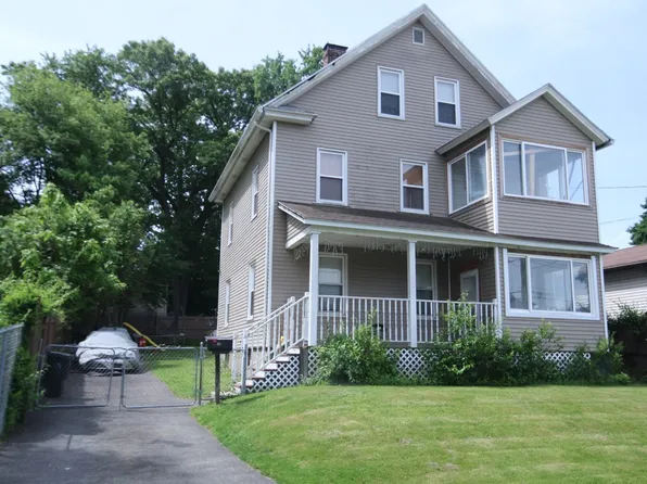 61 Austin St, Chicopee, MA 01013